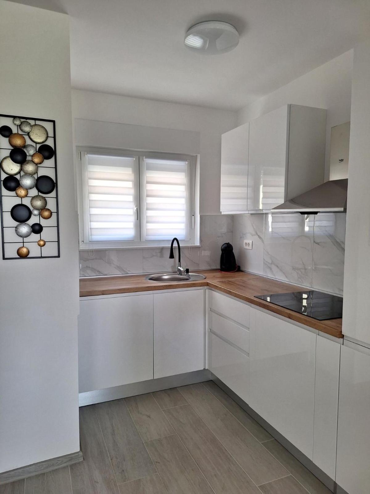 Apartment Tanya 里耶卡 外观 照片
