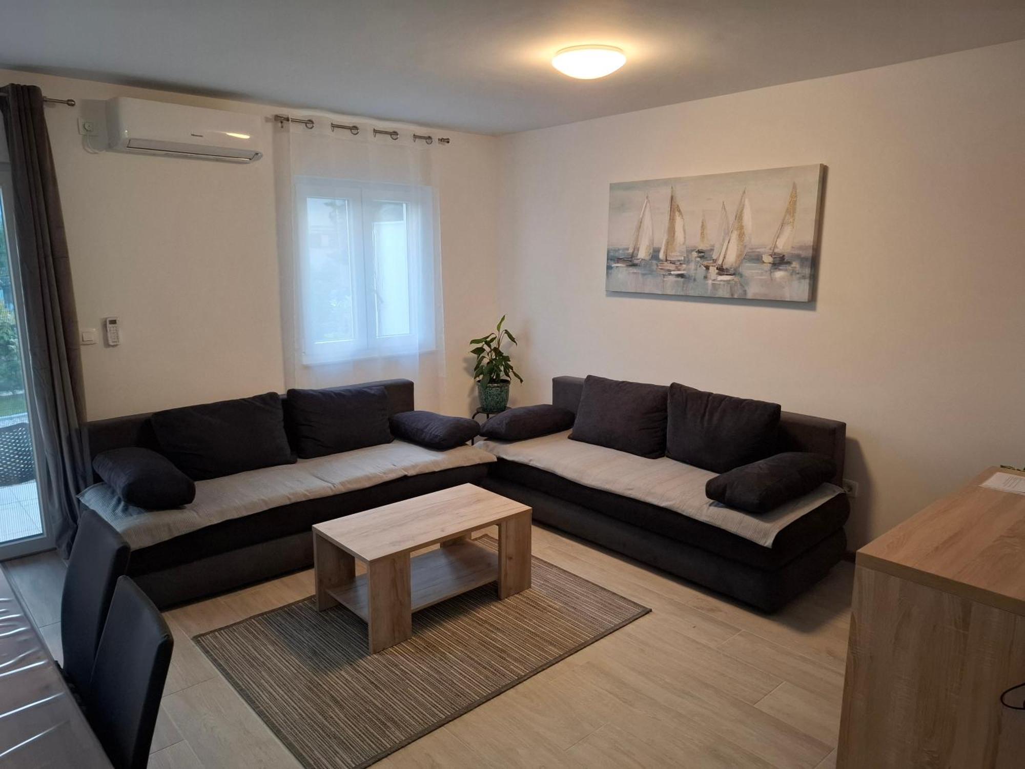 Apartment Tanya 里耶卡 外观 照片